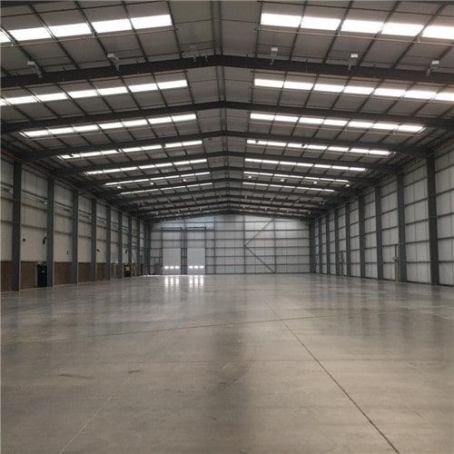 اجرای ساندویچ پانل سوله